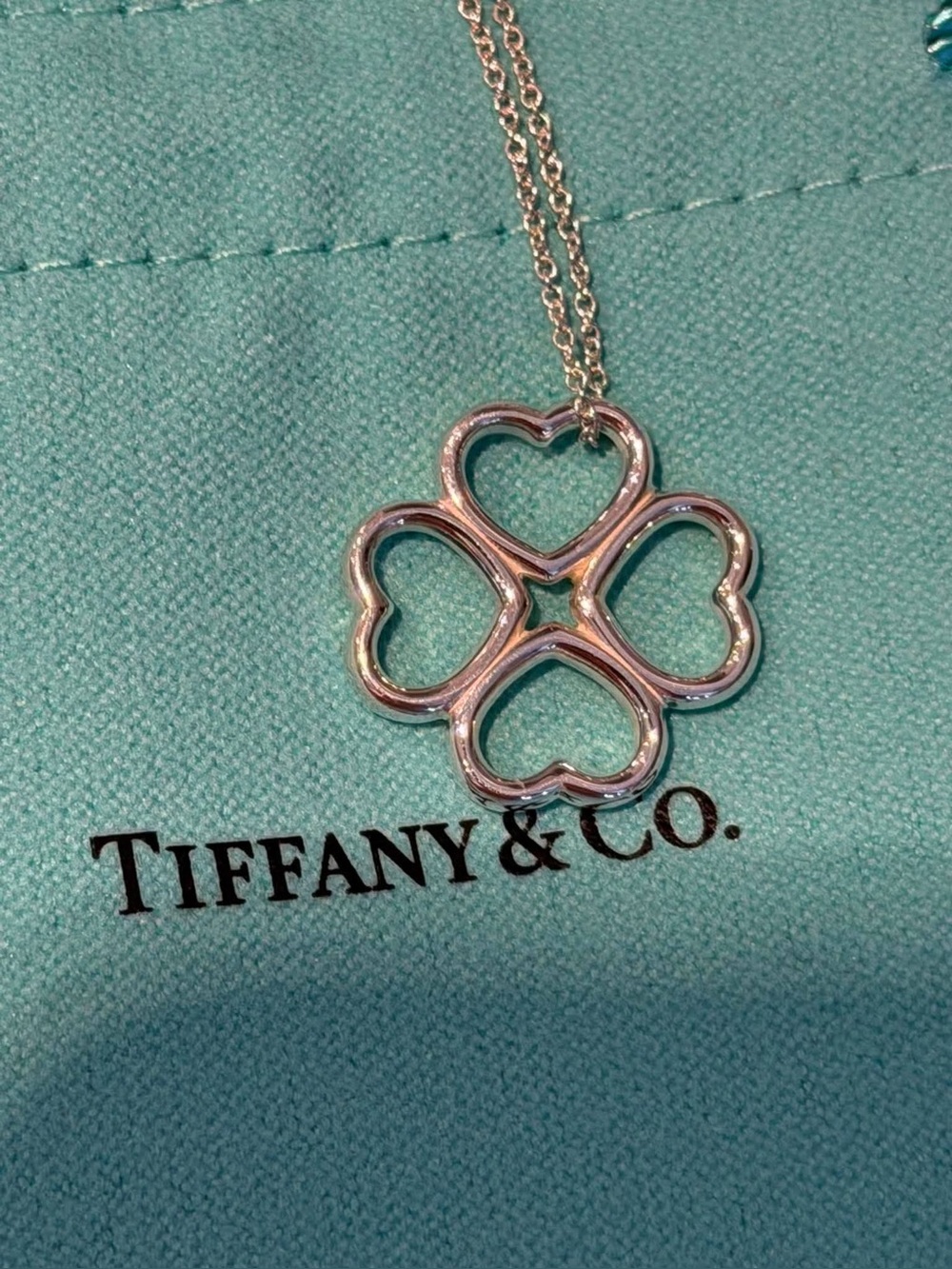 Auth- Rare🌟Tiffany & Co. Four Heart Clover Pendant Necklace 16” inch chain